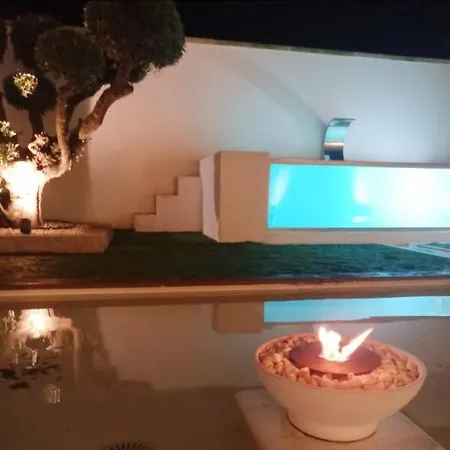 Villa Casa De *