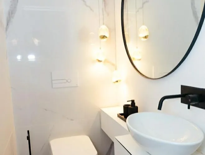 Casa De Jacuzzi E Sauna